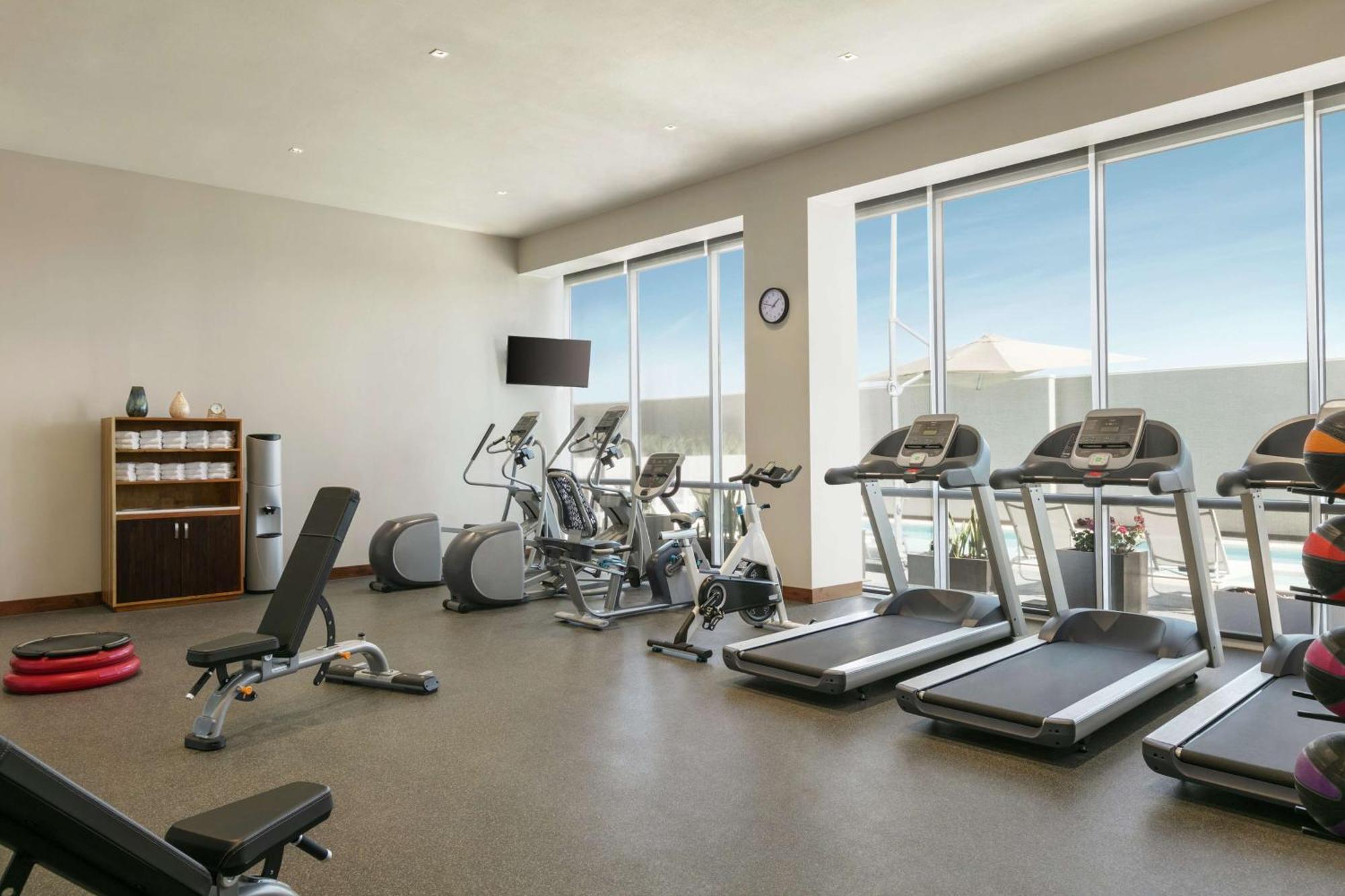 Homewood Suites By Hilton Monterrey Apodaca מראה חיצוני תמונה
